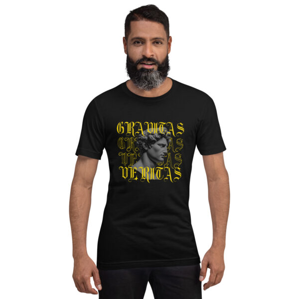 Statue Gravitas Veritas T-Shirt